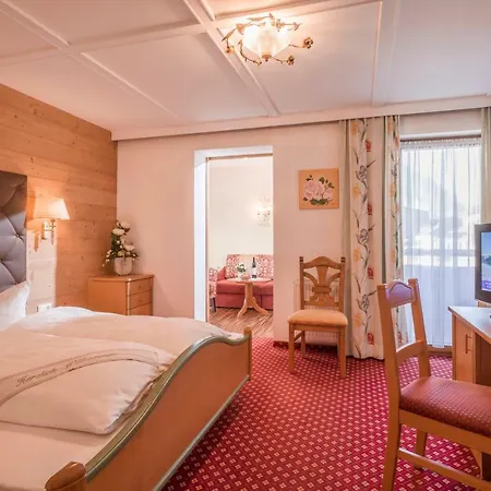 Viktoria & Joggl Hotel 3*