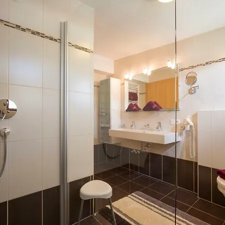 Viktoria & Joggl فندق مايرهوفن